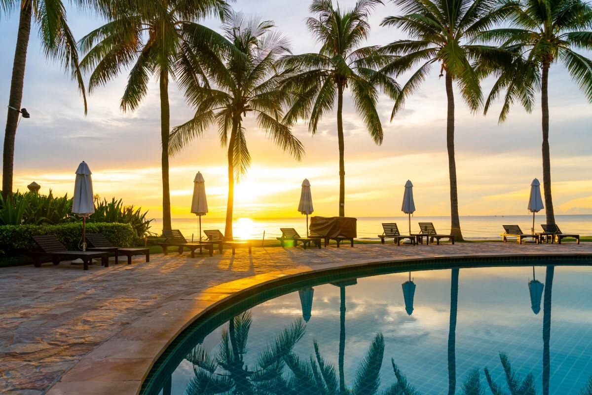 Urlaubs-Guide - Deutschland-Urlaub, Urlaub im Ausland Urlaub in der Heimat, oder zieht es Sie in die Ferne? Urlaubs-Guide - Deutschland-Urlaub, Urlaub im Ausland
